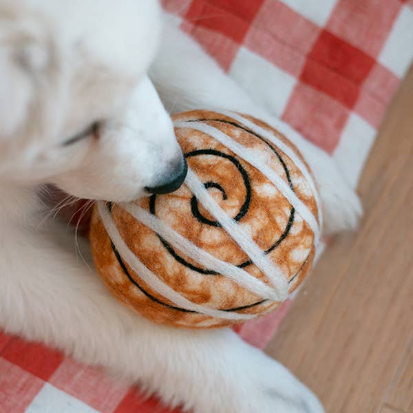 CINNAMON ROLL Wool Dog Toy