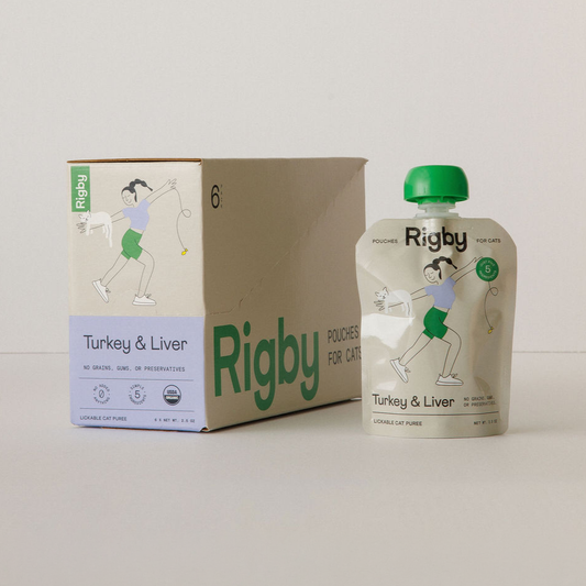 Rigby Essential Cat Treats, Turkey & Liver Lickable Pouch