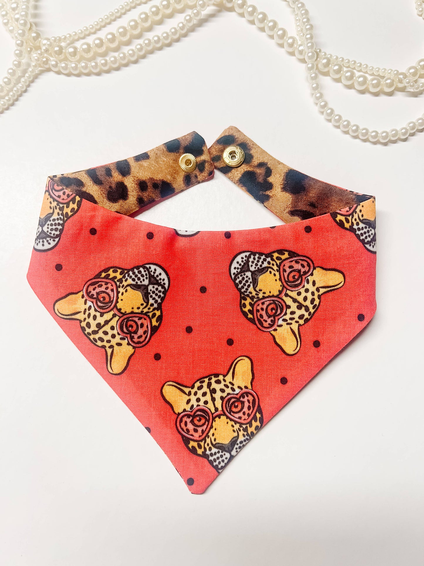 Cheetah Reversible Dog Bandana, Metal Snaps Pet Scarf Collar: L