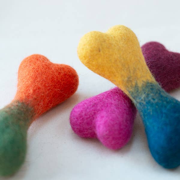RAINCOAT OMBRE WOOLBONE Wool Dog Toy Large