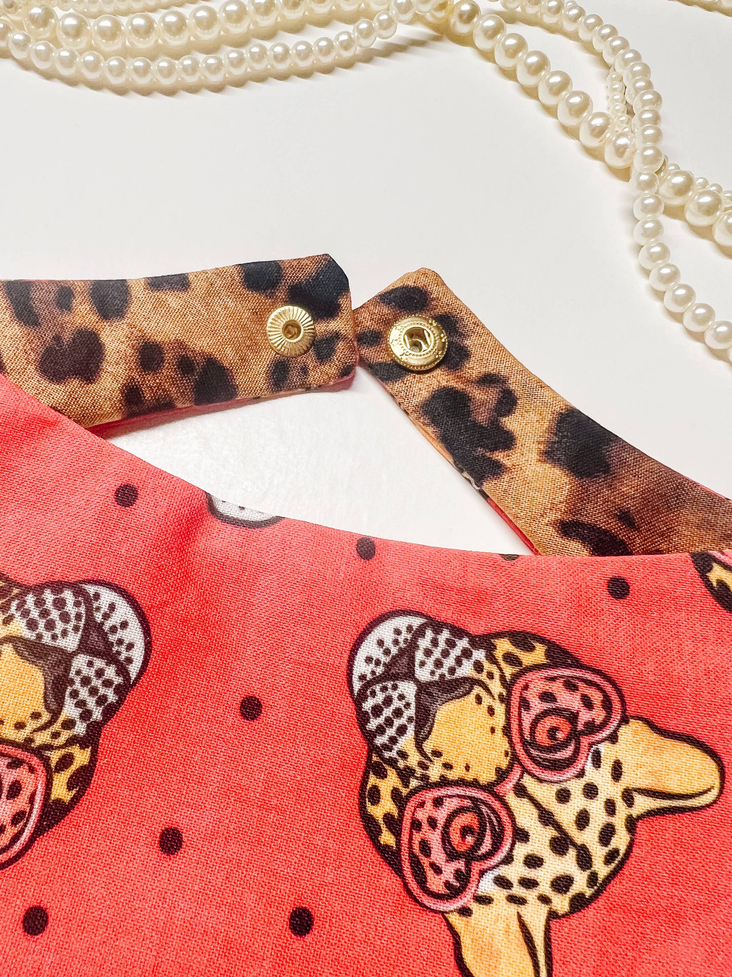 Cheetah Reversible Dog Bandana, Metal Snaps Pet Scarf Collar: L