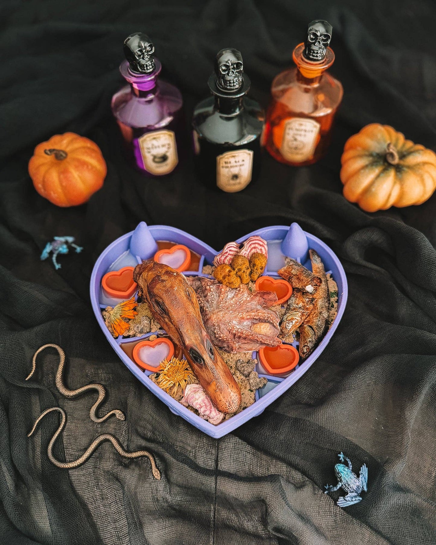 Heart-O-Ween Grub Mat: Witching Hour (Purple + Orange)