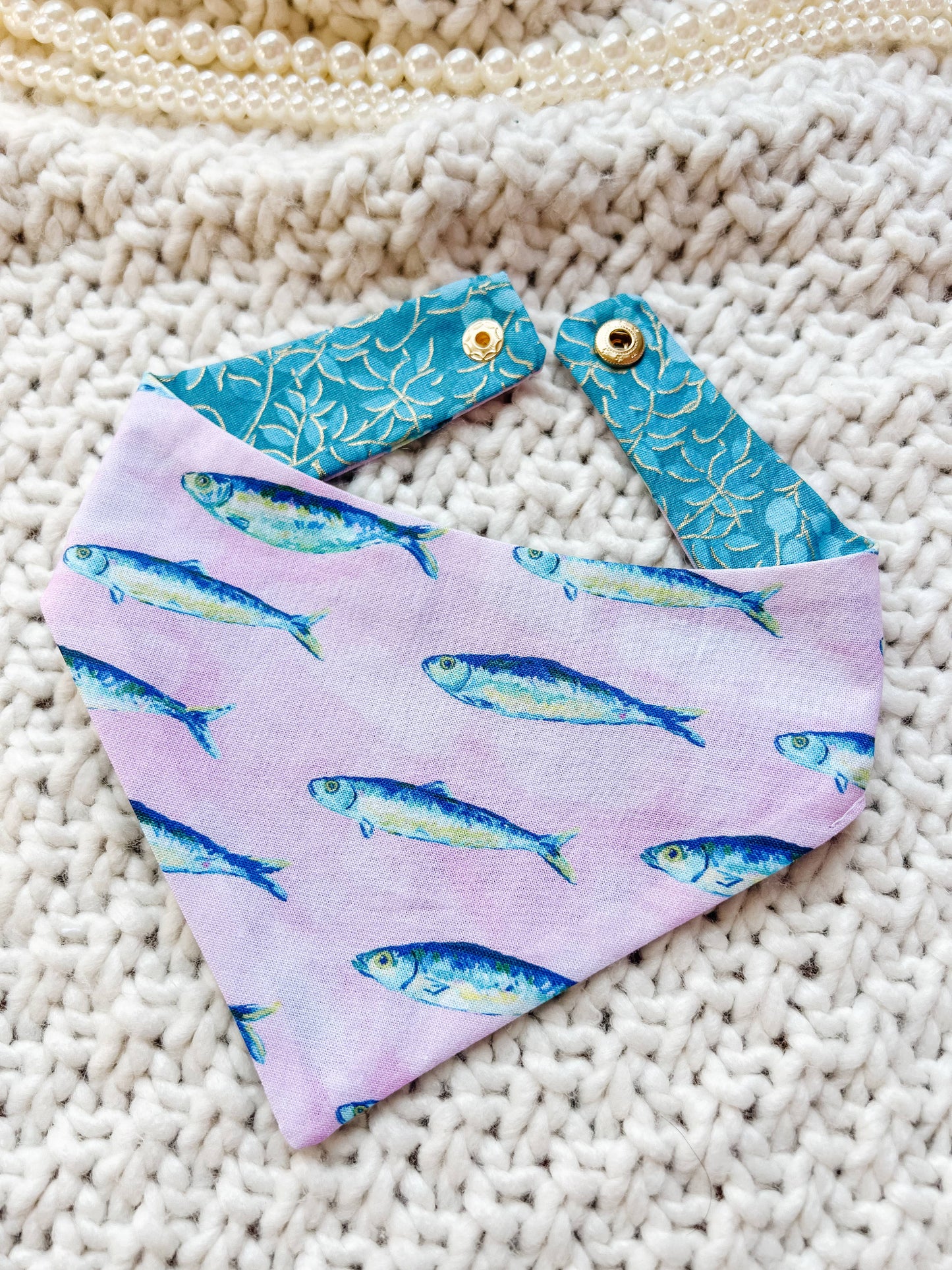 Summer Beach Snap-On Dog Reversible Bandana, Cotton : L