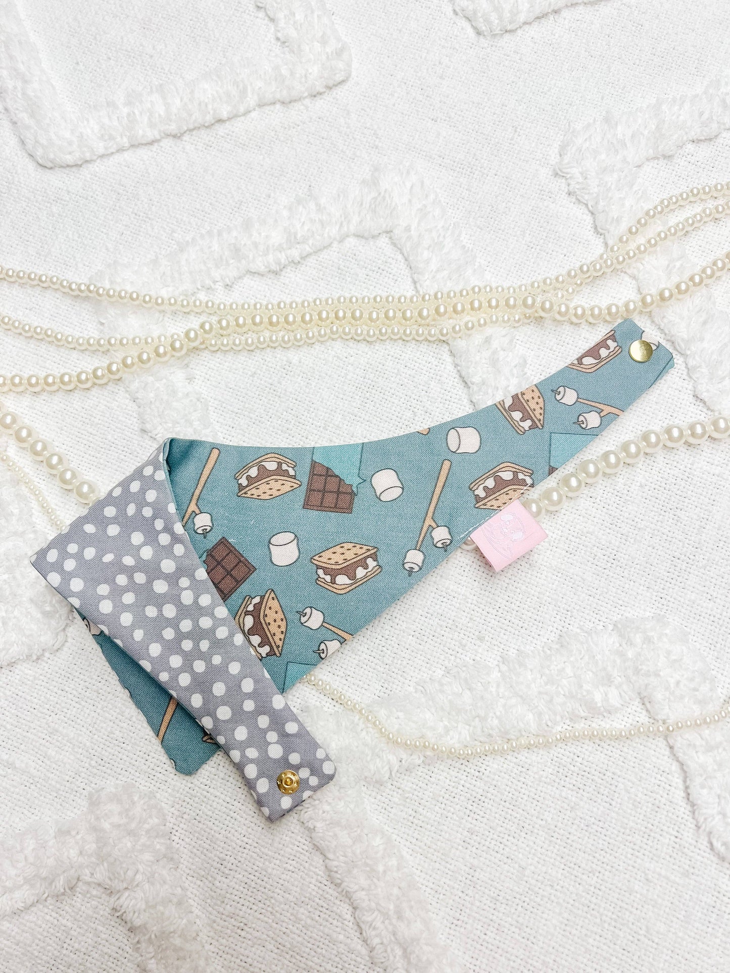 Blue S’mores Reversible Dog Bandana, Metal Snap On Pet Scarf: XL